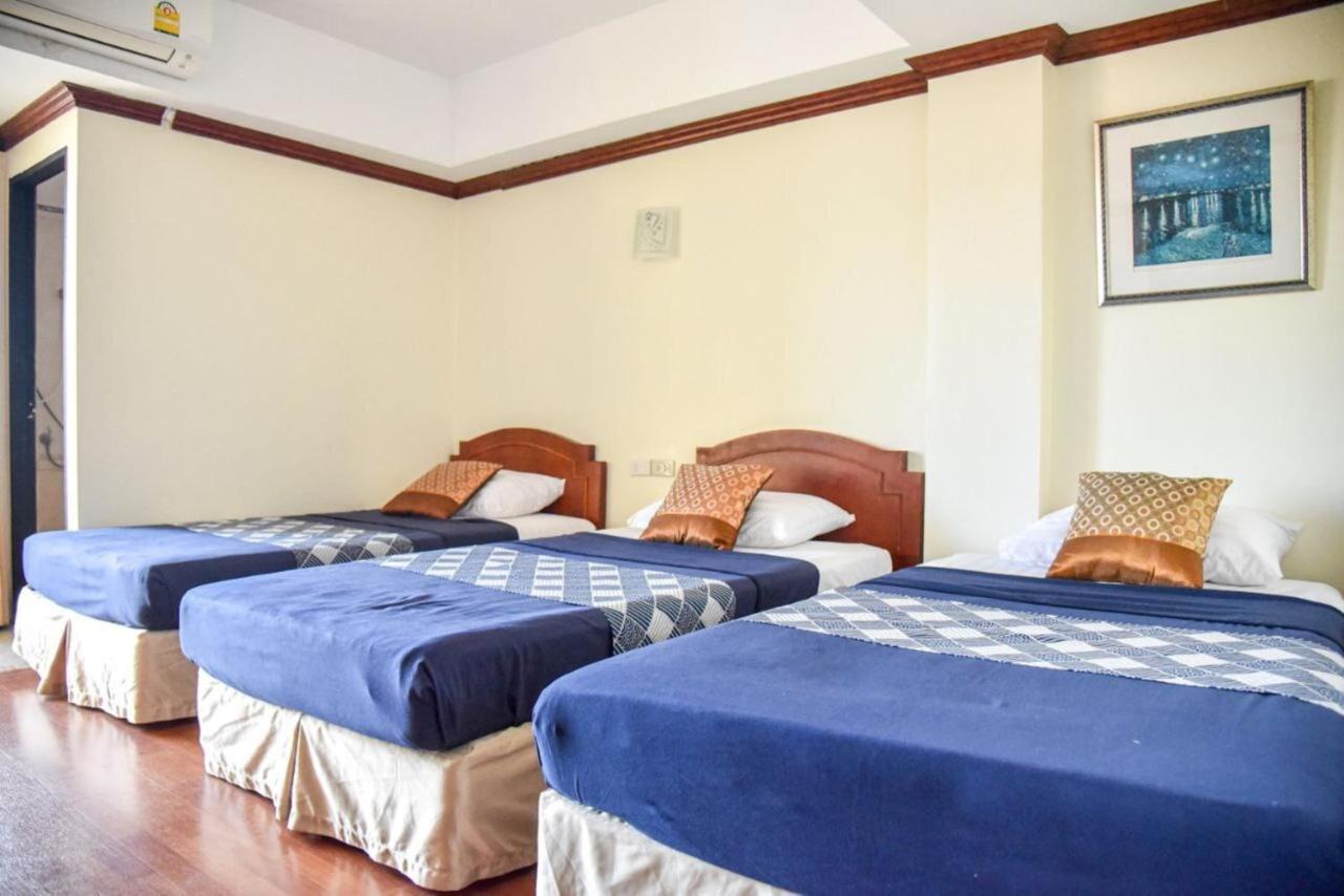Chomsin Hua Hin ชมสินธุ์ หัวหิน Hotel Ngoại thất bức ảnh