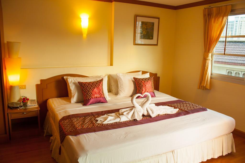 Chomsin Hua Hin ชมสินธุ์ หัวหิน Hotel Ngoại thất bức ảnh