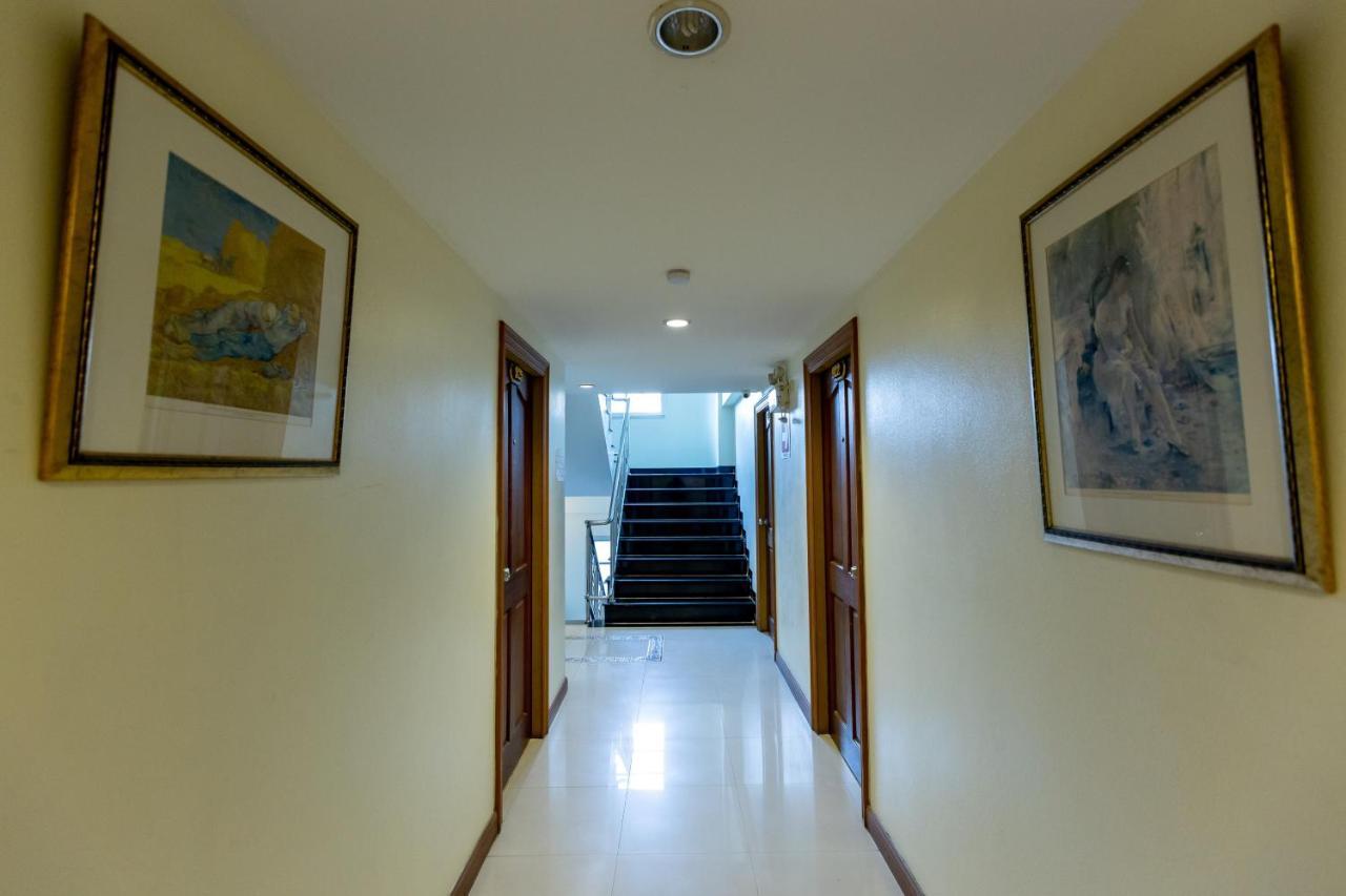 Chomsin Hua Hin ชมสินธุ์ หัวหิน Hotel Ngoại thất bức ảnh